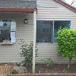 Portland Value Inn And Suites